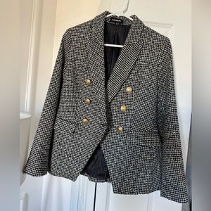 Express Houndstooth Blazer Used Once. Excellent Condition